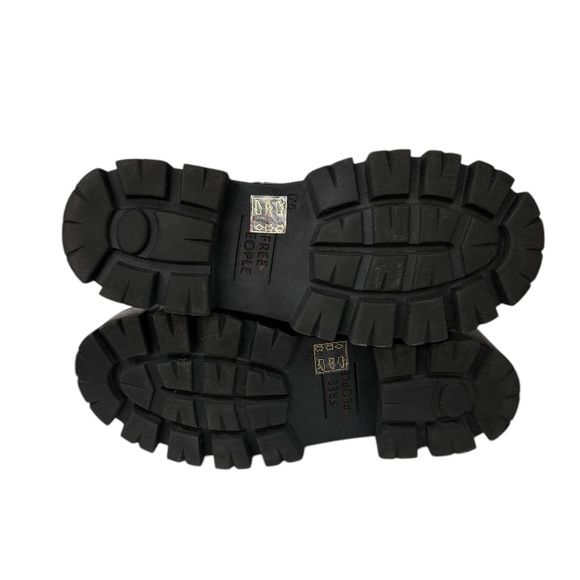 Free People Jones Lug Sole Lace-Up Boot Black Size 7.5 New - Picture 10 of 12